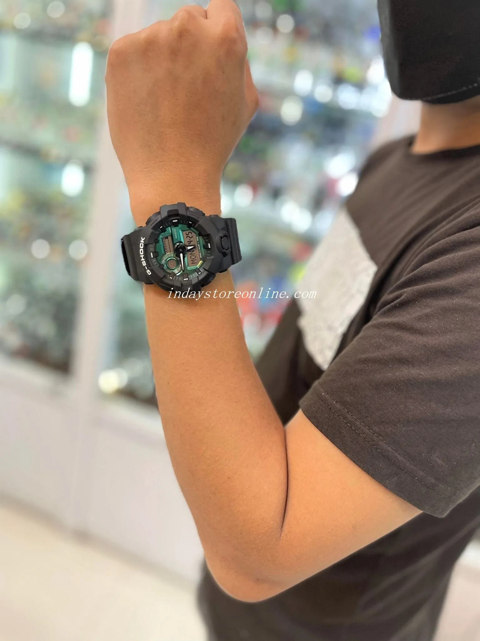 Casio G-Shock Men's Watch GA-700MG-1A Analog-Digital GA-700 Series Sporty Design Shock Resistant